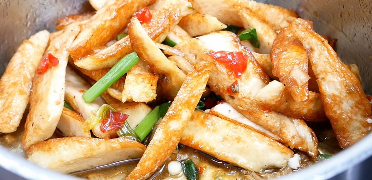 Chả lụa kho nước mắm