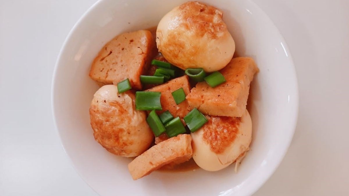 Chả lụa kho trứng